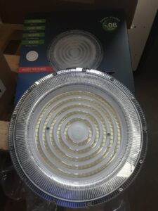 Lire la suite à propos de l’article ARMATURE WELL ECO 150W 6500K 30KH