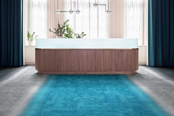 CE100: Collection Connected Ethos par Interface