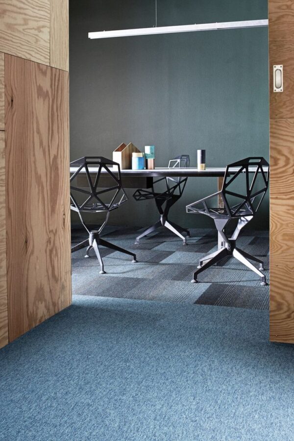 Moquette INTERFACE EMPLOY LINES – Image 2