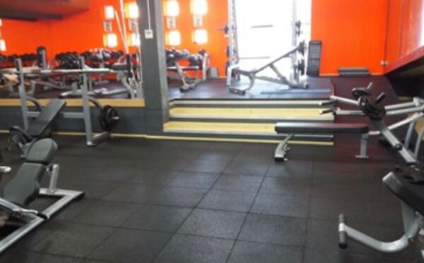 DALLE EN COUATCHOUC SBR /SALLE DE SPORT/AIR DE JEUX – Image 3